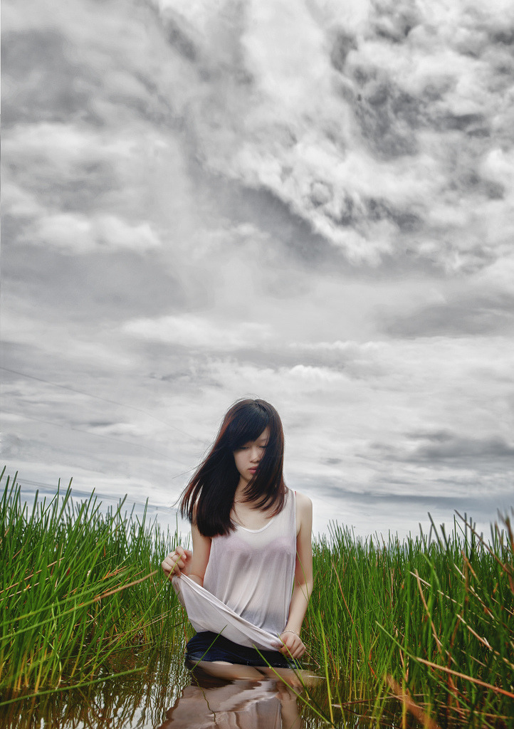 美女绳地狱无删减电影